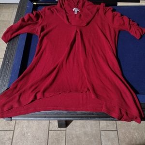 Low turtleneck red shirt